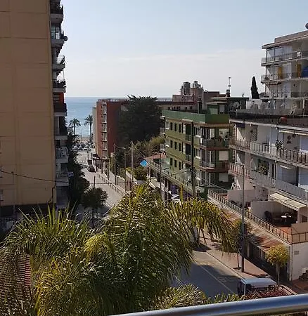Apartment Pau Casals Lloret de Mar